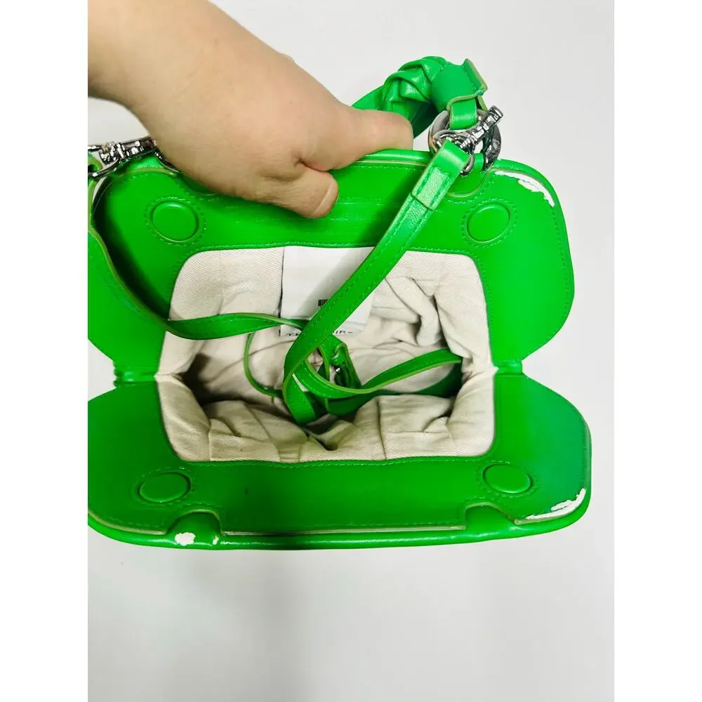 THEMOIRé Green Leather Magnetic Closure Puffy Trim Tia Plissa Bag Purse